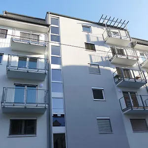 Apartment Chads Mit Tiefgarage Graz